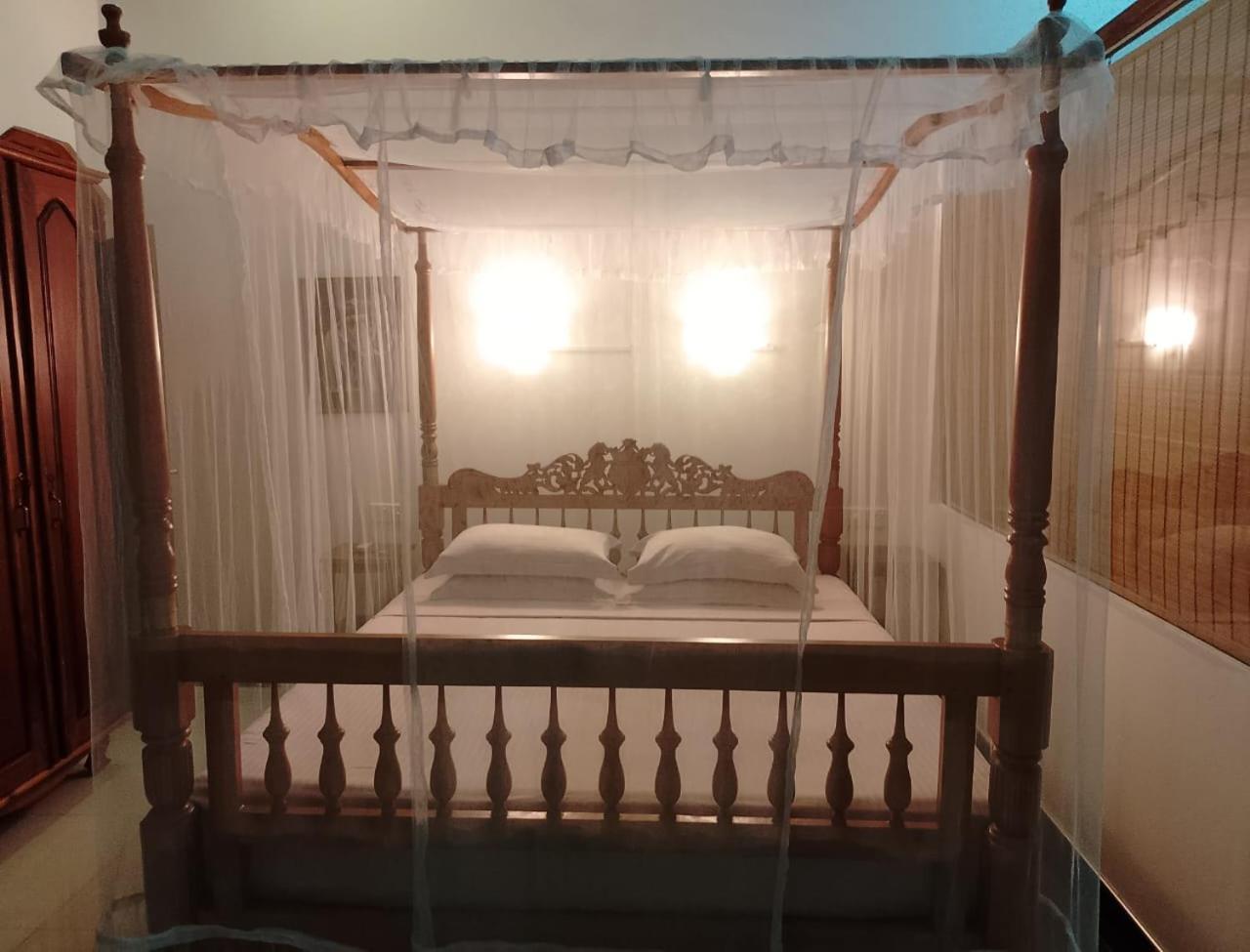 Skywalker Guest House Weligama Exteriör bild