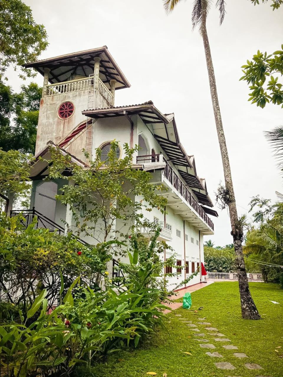 Skywalker Guest House Weligama Exteriör bild